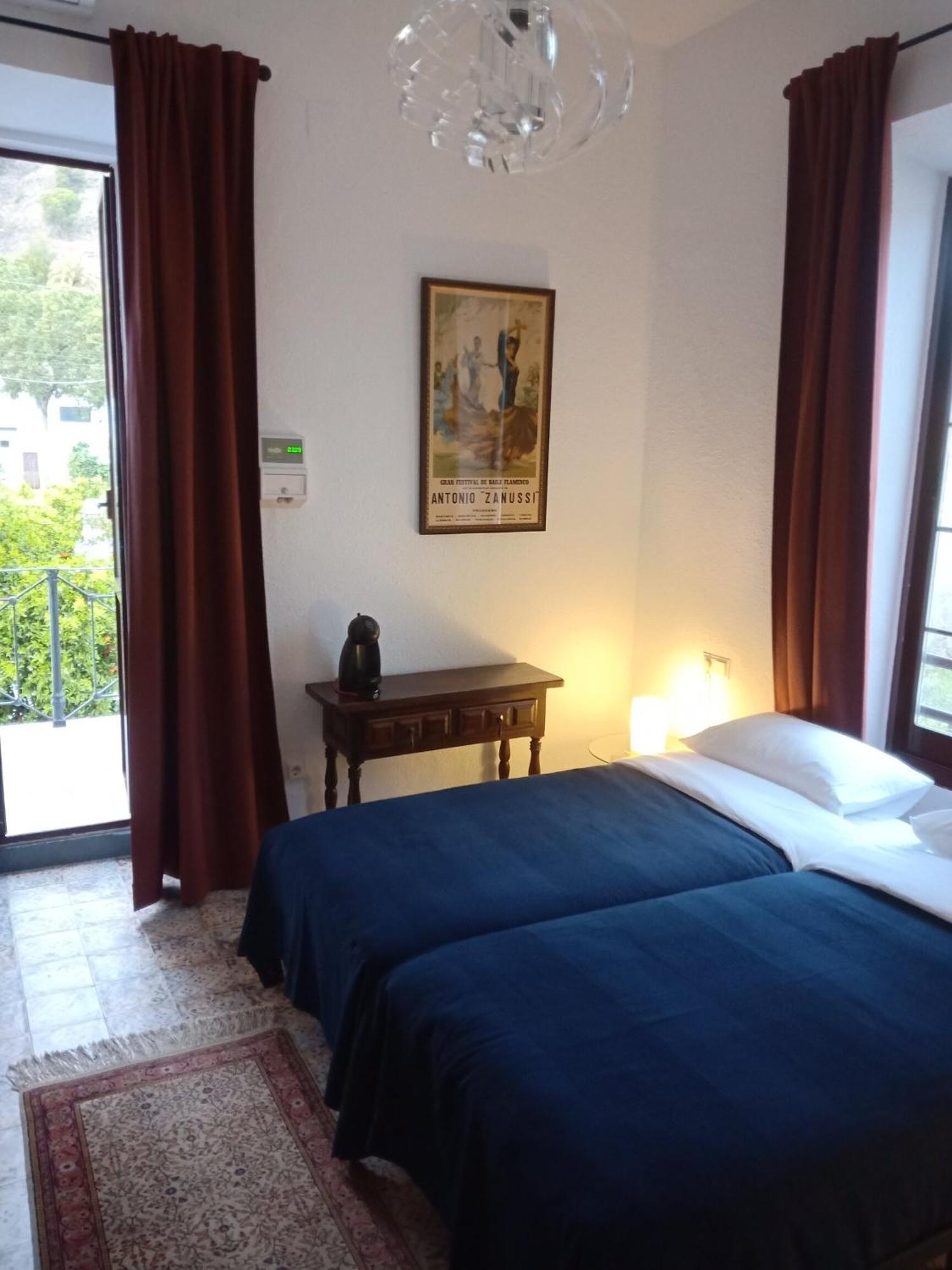 Bed and Breakfast El Cielo Azul Эль-Чорро Экстерьер фото